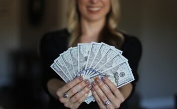 Ile trzeba zarabiać aby być w 1%? Ile trzeba zarabiać aby być w 1%?