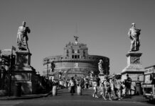 Co sprzedawać na Allegro żeby zarobić? Co sprzedawać na Allegro żeby zarobić?