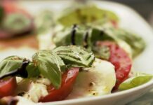 Czy można wlać ocet do mopa parowego? Czy można wlać ocet do mopa parowego?