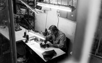 Ile zarabia manager Allegro? Ile zarabia manager Allegro?