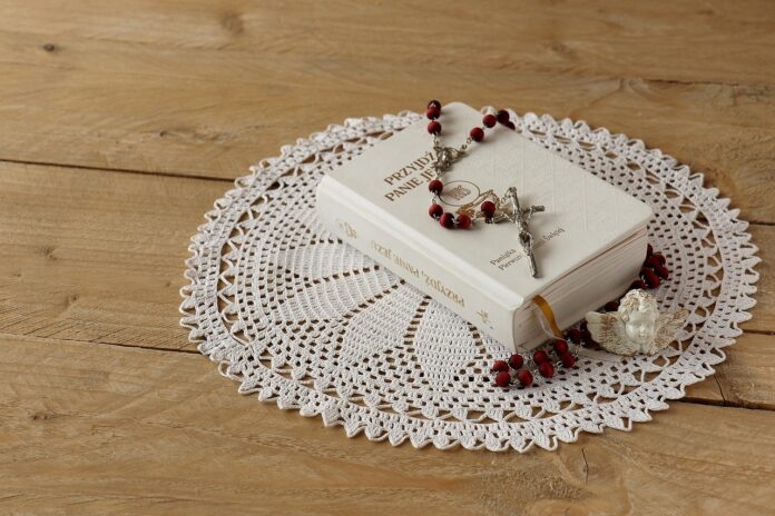 pamiątki komunijne dla chłopca z grawerem